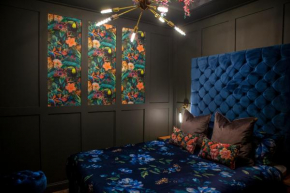 Panache Suite by Copper & Blossom